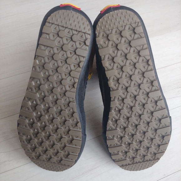 VANS NEW Standard Snow MTE Boots - Picture 10 of 11